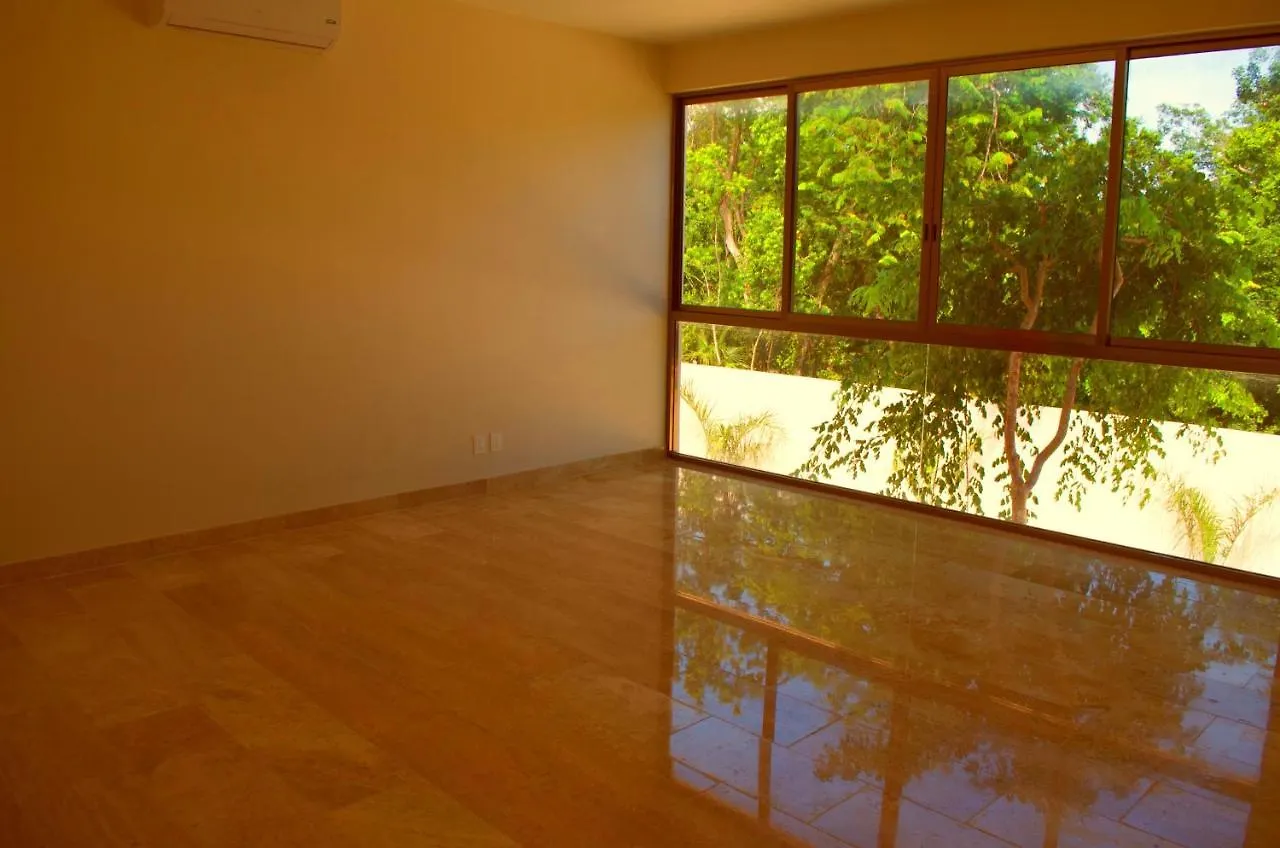 Brava Towers - Luxury Studios Tulum 0*,