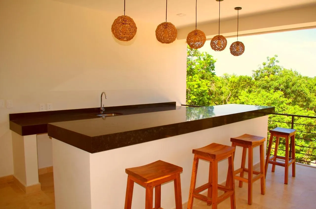 Brava Towers - Luxury Studios Tulum 0*,