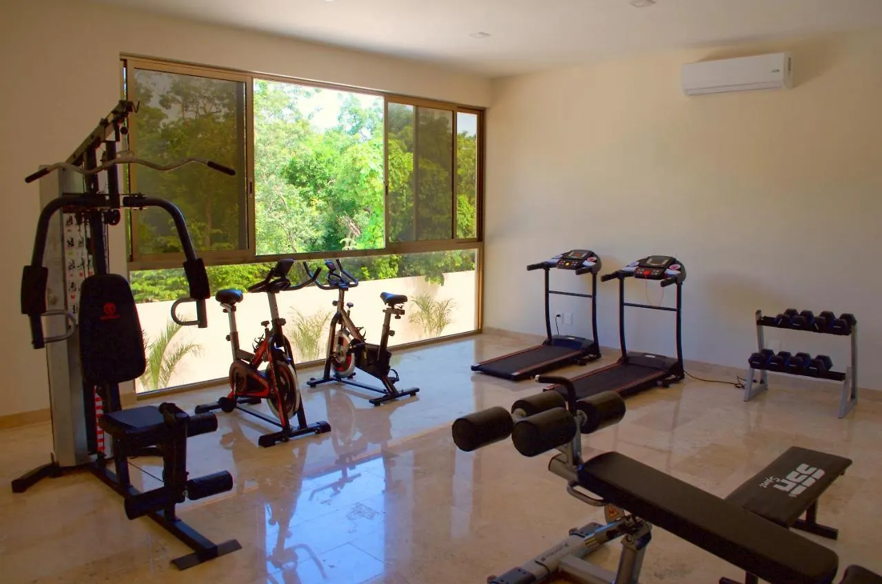 Aparthotel Brava Towers - Luxury Studios Tulum